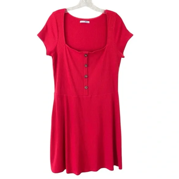Reformation Jeans Cherry Red
Ribbed Square Neck Short Sleeve Lizzy
Dress 1X - Picture 3 of 7